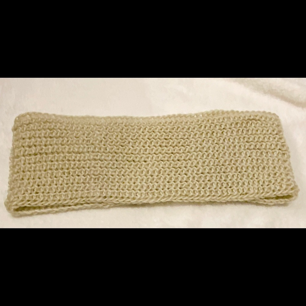 Scarf - Picture 3 of 4